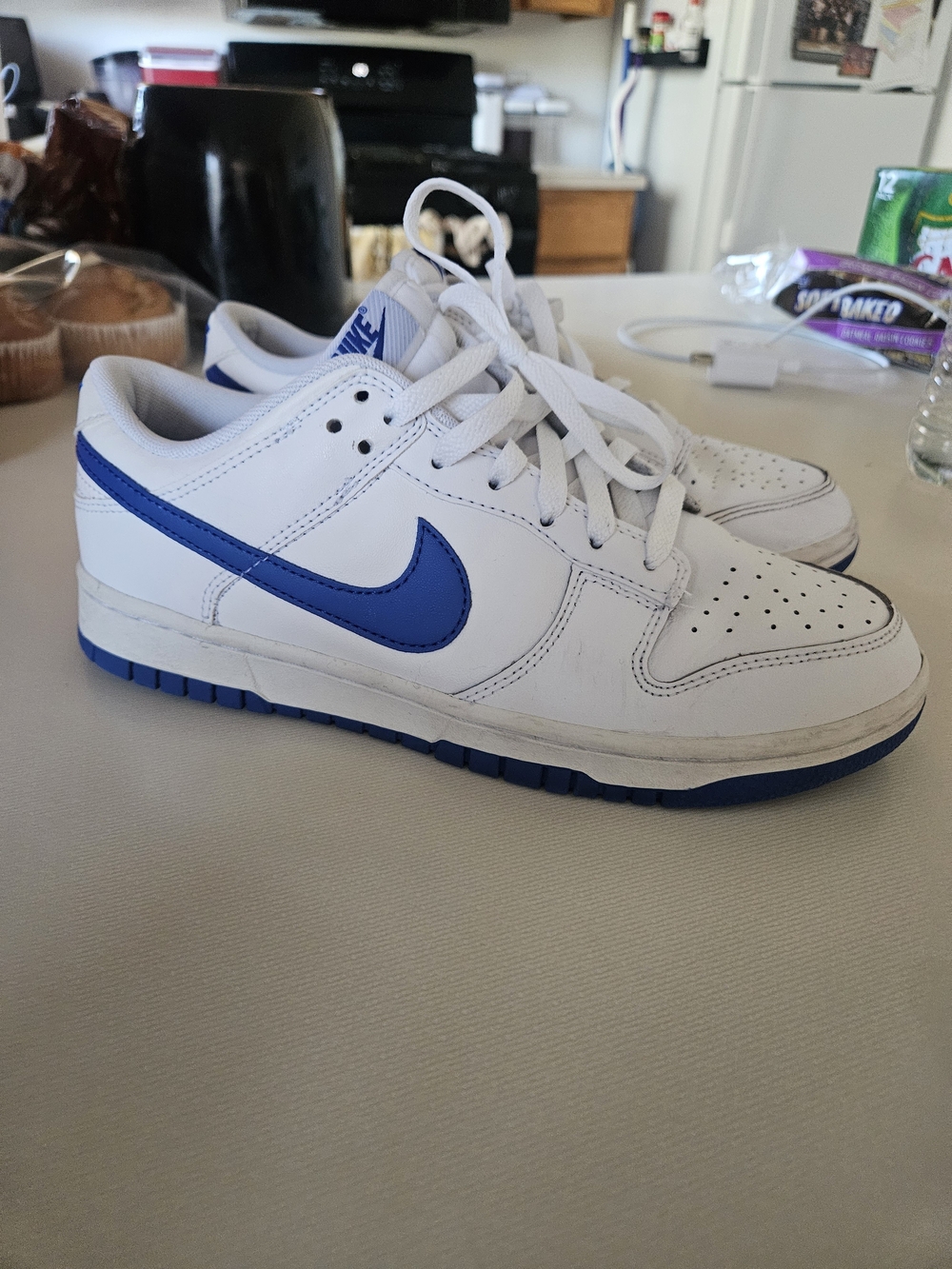 Nike Men's White/Blue Low-Top Sneakers